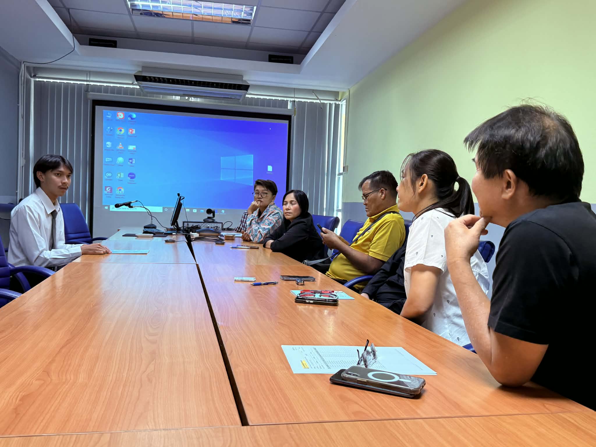 สอบสัมภาษณ์นิสิต เพื่อเข้ารับพระราชทานทุนภูมิพล ประจำปีการศึกษา 2568