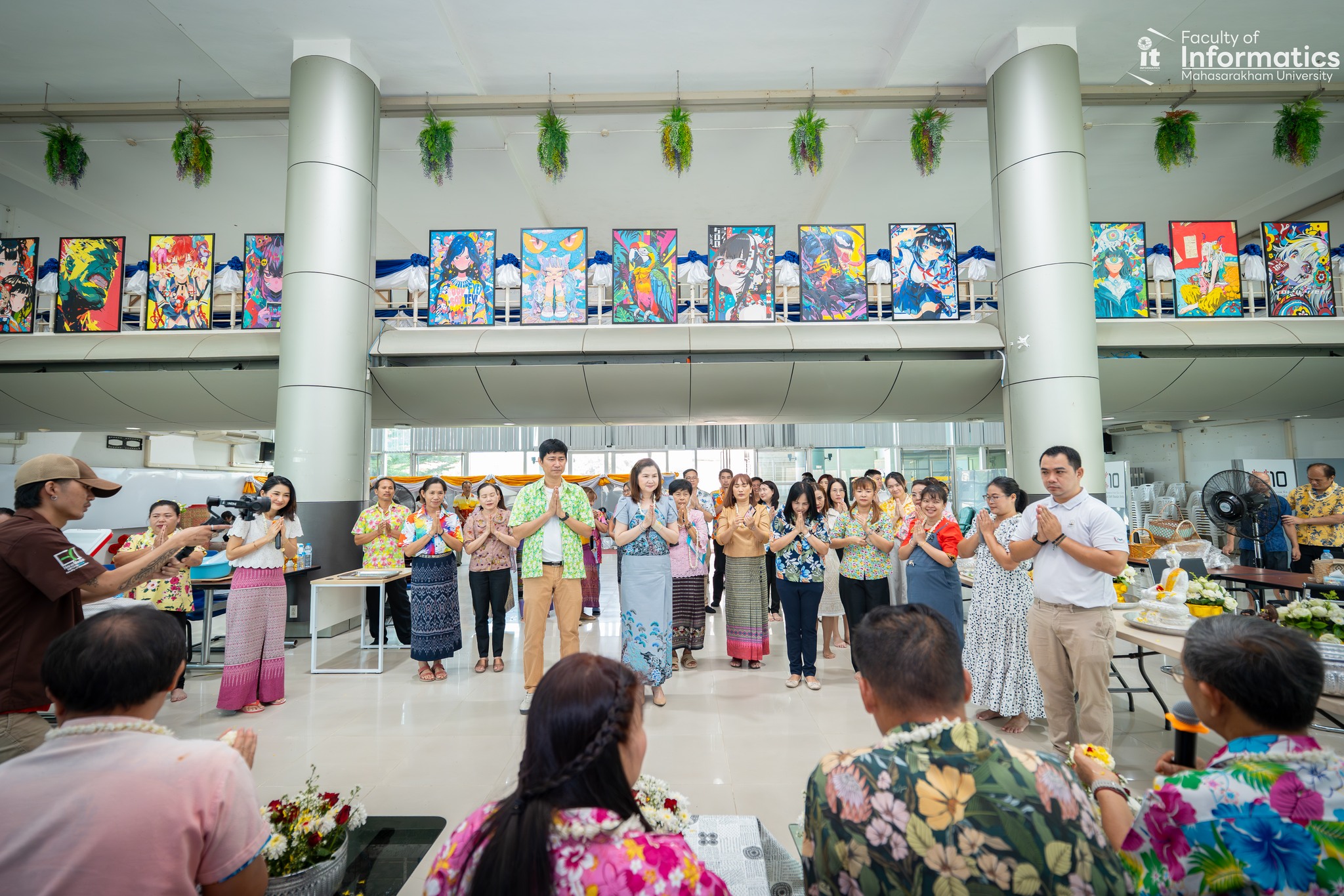 ชุ่มฉ่ำหัวใจในวันสงกรานต์ สืบสานวัฒนธรรมไทย