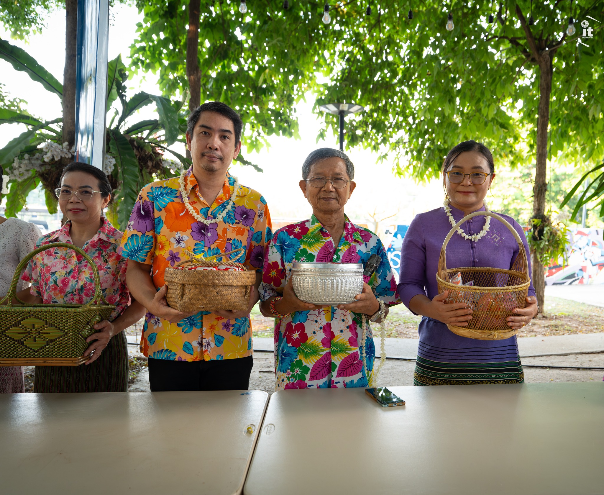 สืบสานประเพณีงดงาม ต้อนรับบุญปีใหม่ไทย 