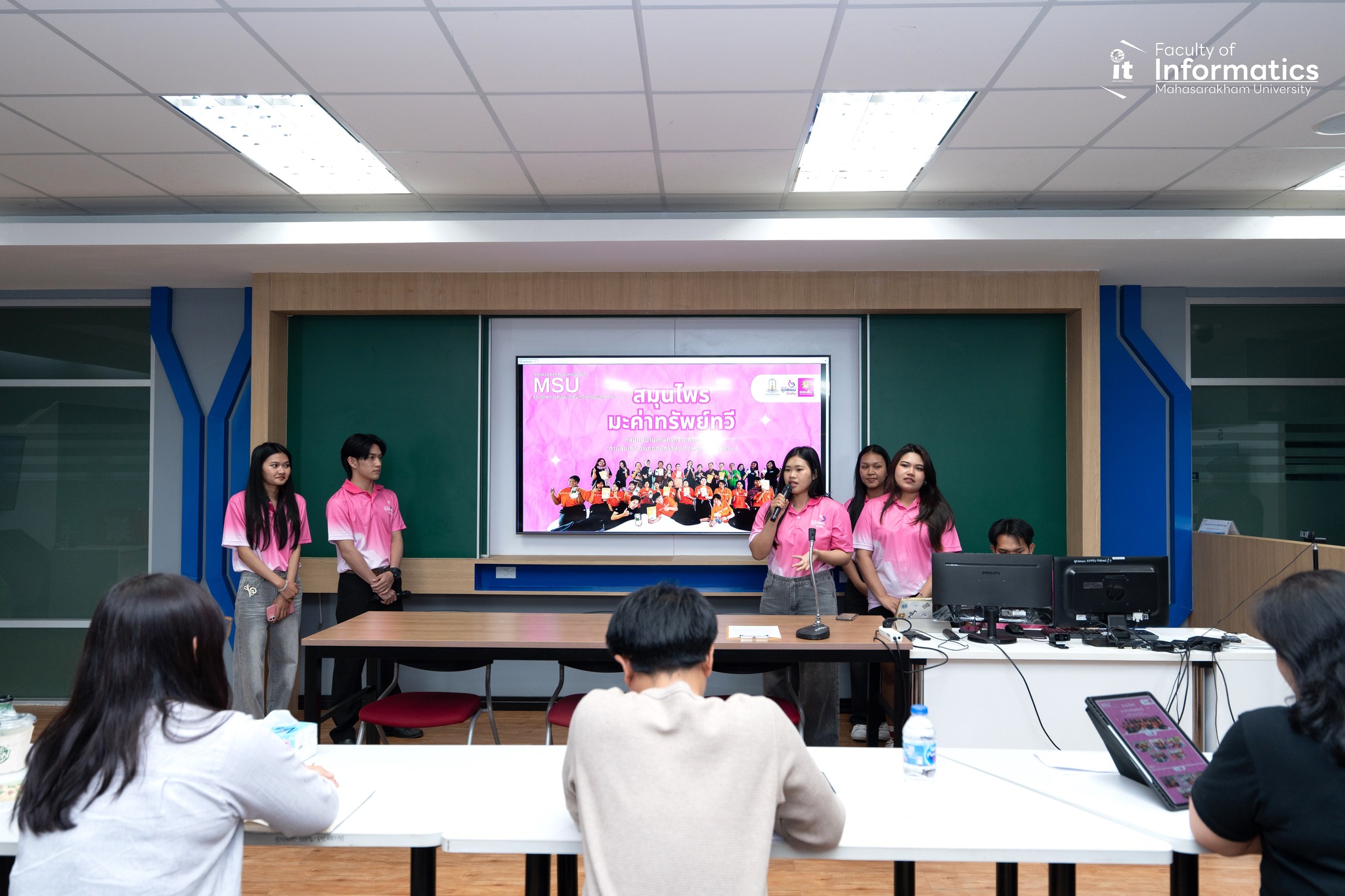 เปิดเวทีแห่งไอเดีย สู่การพัฒนาชุมชนอย่างยั่งยืน 