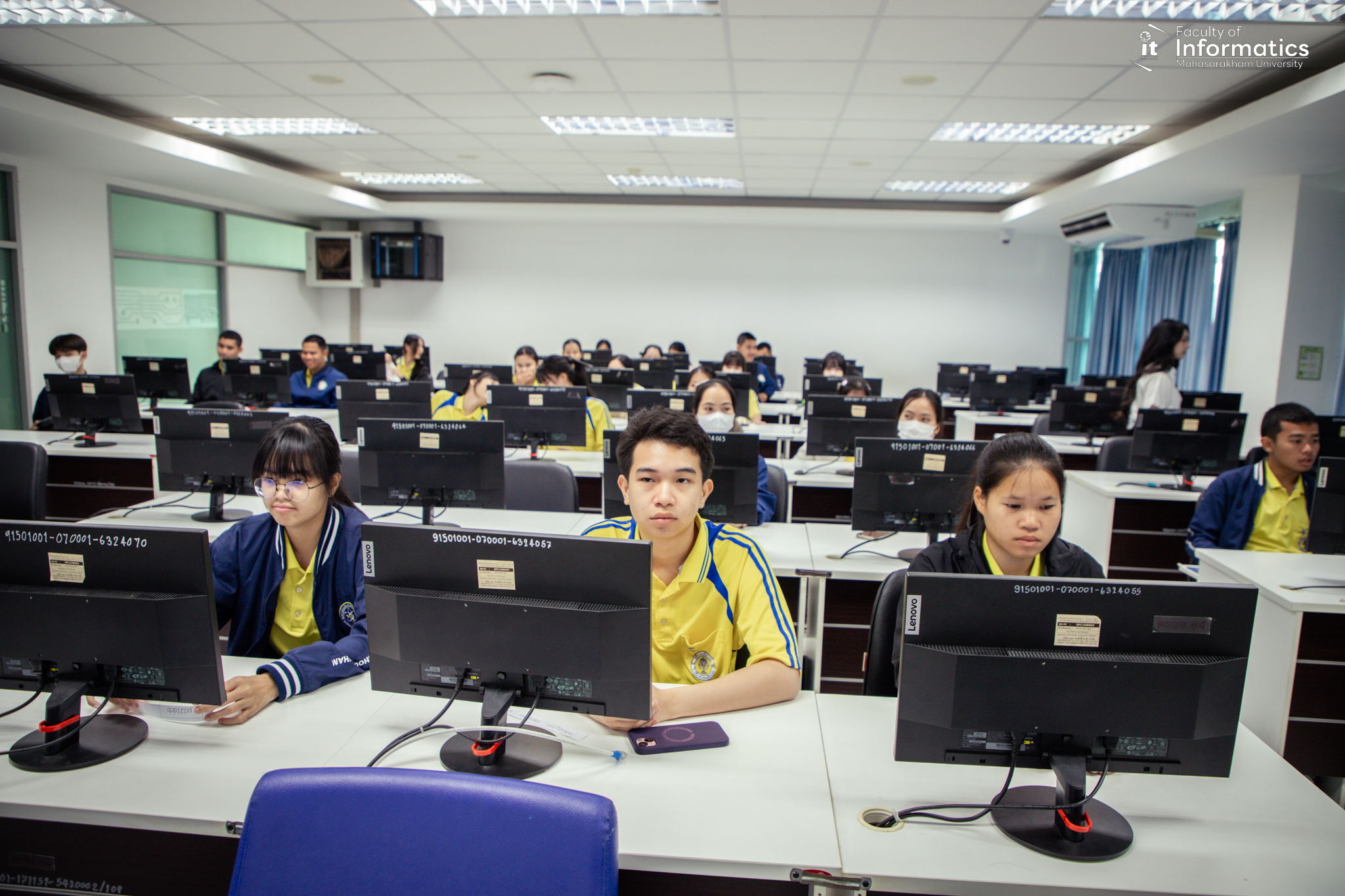 บรรยากาศอบรมหลักสูตรระยะสั้น “AI Power Up : ยกระดับการวิจัยและการนำเสนอด้วยปัญญาประดิษฐ์” 