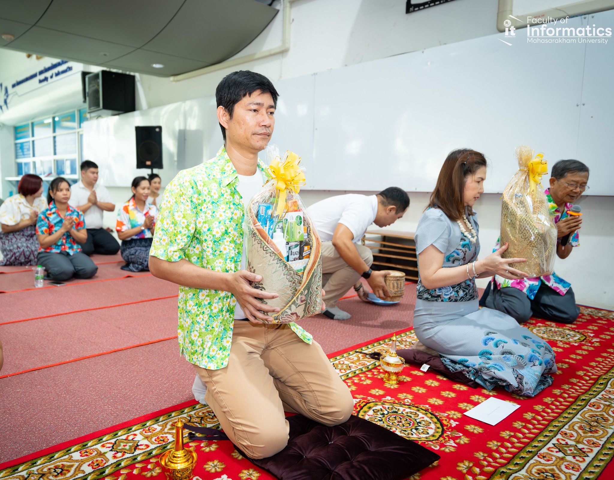 สืบสานประเพณีงดงาม ต้อนรับบุญปีใหม่ไทย 